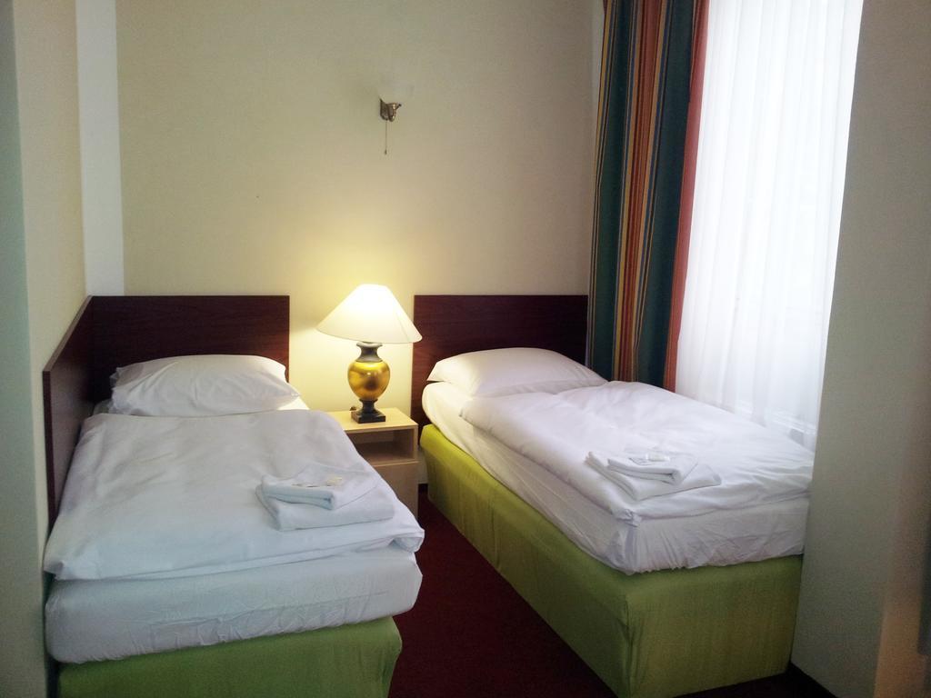 Hotel & Hostel Florian Prag Oda fotoğraf