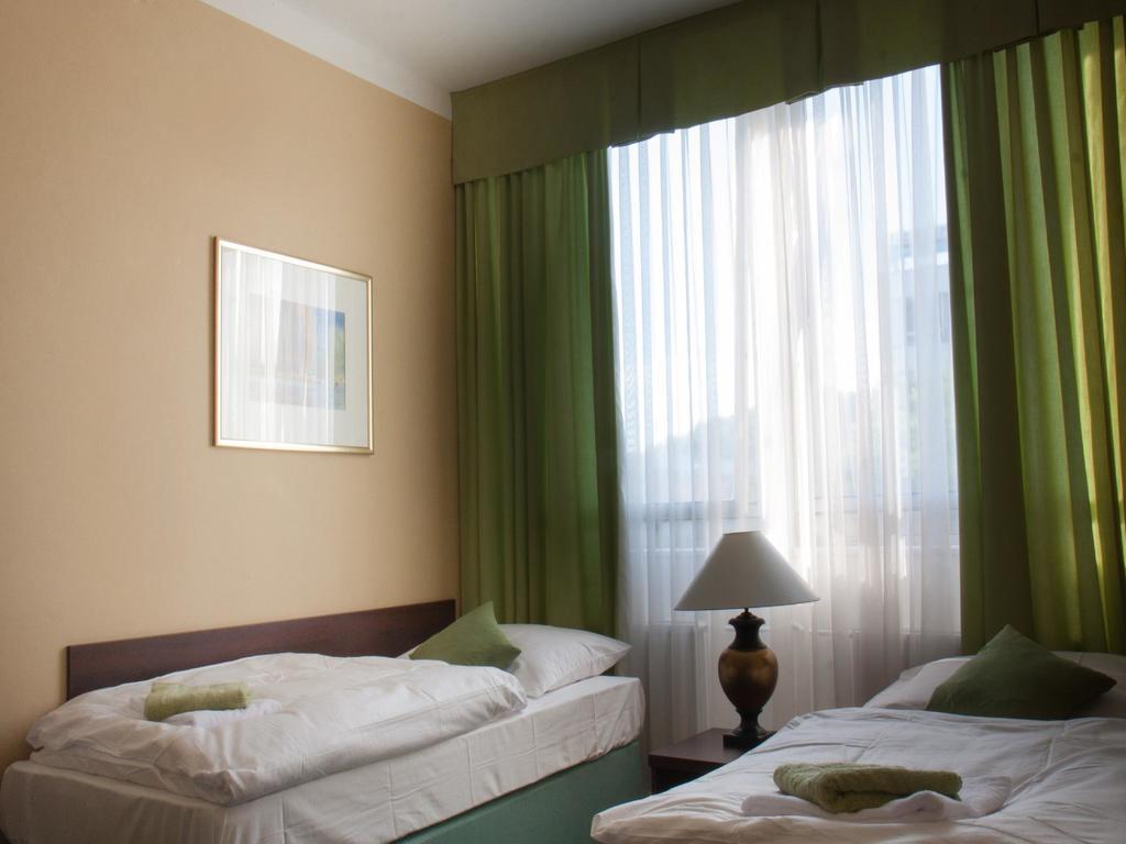 Hotel & Hostel Florian Prag Dış mekan fotoğraf