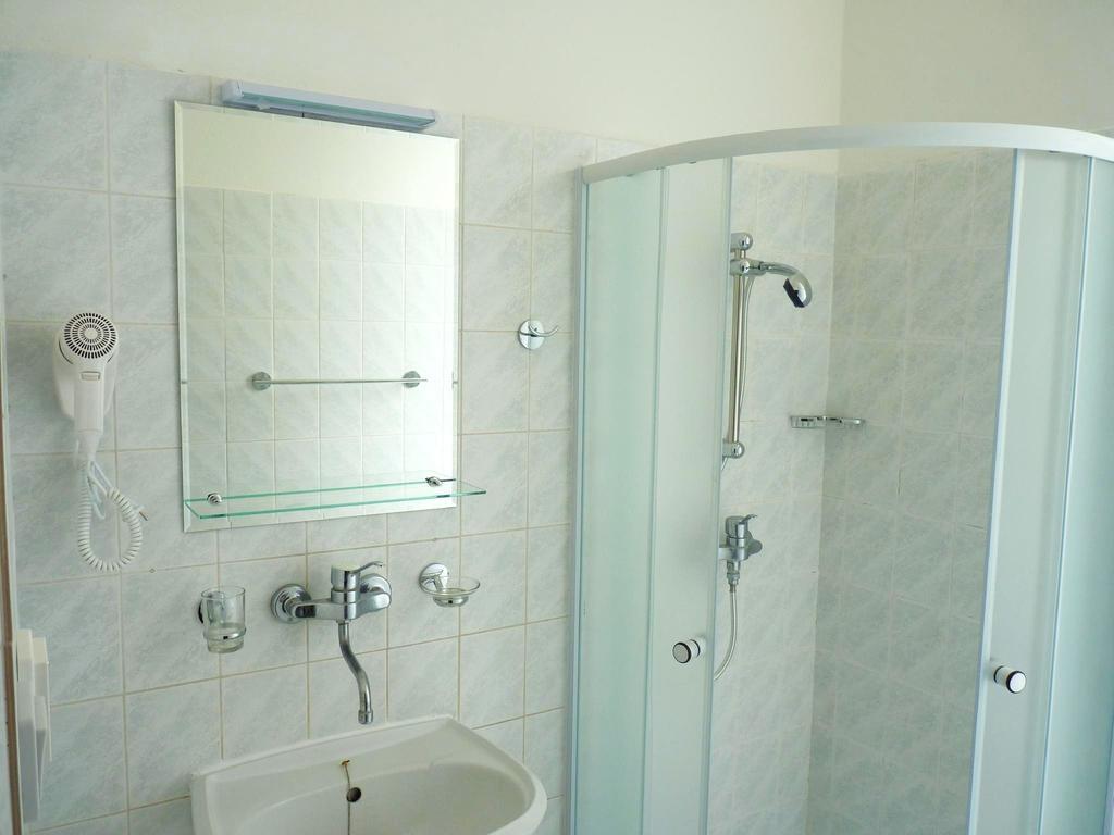 Hotel & Hostel Florian Prag Dış mekan fotoğraf